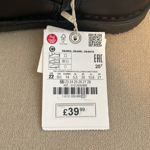 NWT Zara Kids Leather Boots - Picture 11 of 11